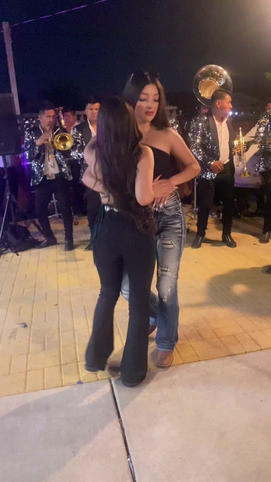 Post 4 by 𝐸 𝒟 𝐼 𝒯 𝐻 🌺 on TikTok (video)