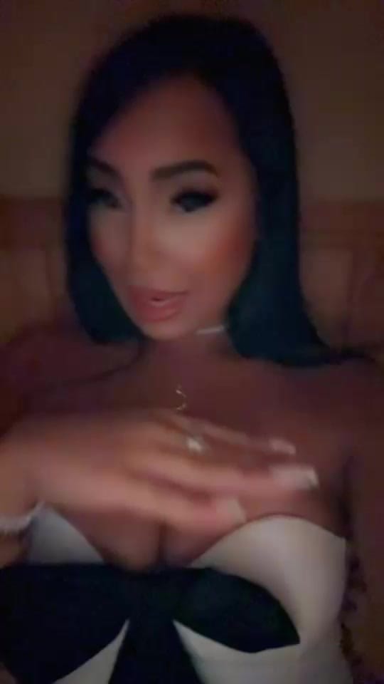 Post 2 by Zarahstaar on TikTok (video)