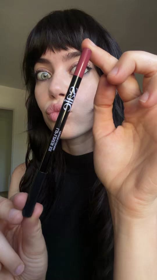 Post 1 by Aurora de León on TikTok (video)