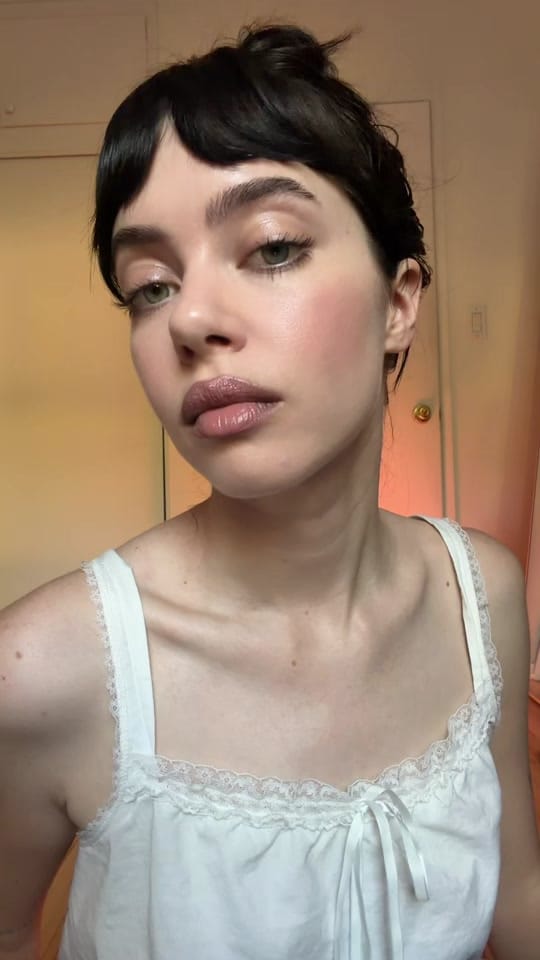 Post 6 by Aurora de León on TikTok (video)