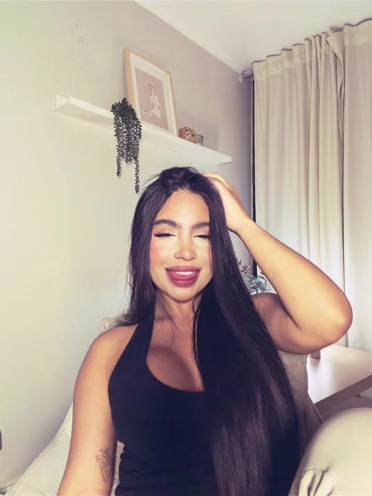 Post 9 by Valentina on TikTok (video)