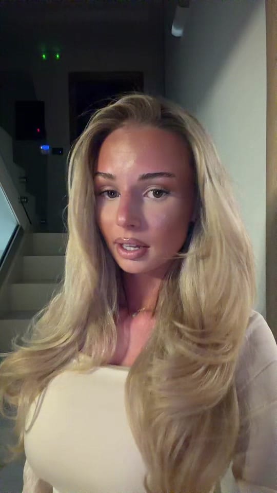 Post 1 by Francesca on TikTok (video)