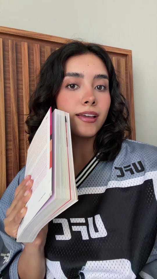 Post 7 by Paris Servin on TikTok (video)