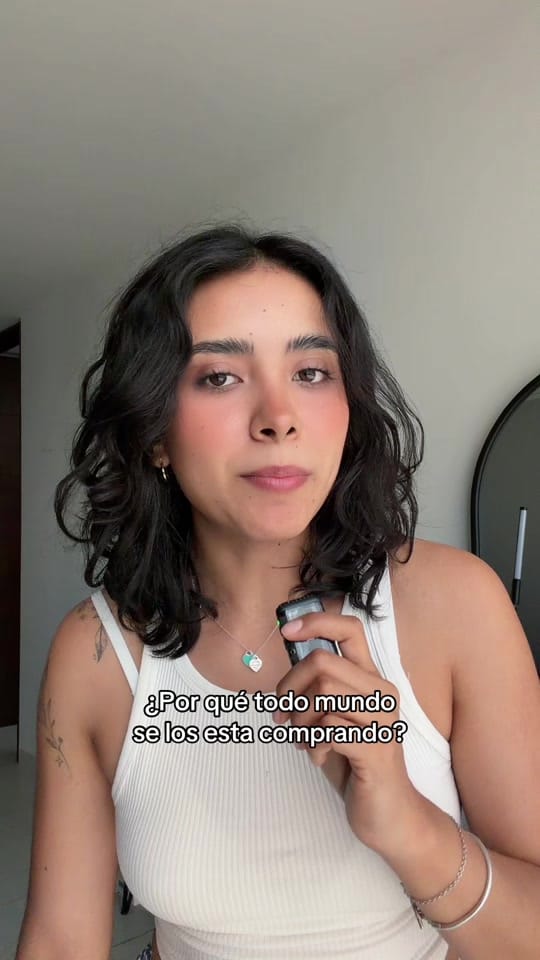 Post 4 by Paris Servin on TikTok (video)