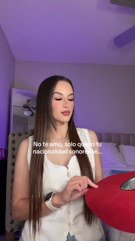 Post 7 by Emili04 on TikTok (video)