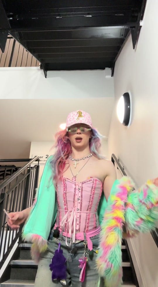 Post 7 by CherryB on TikTok (video)
