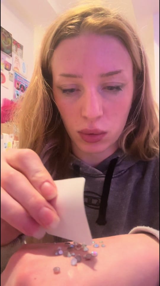 Post 4 by CherryB on TikTok (video)
