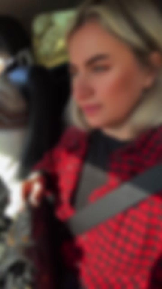 Post 2 by mazurovaelona on TikTok (video)