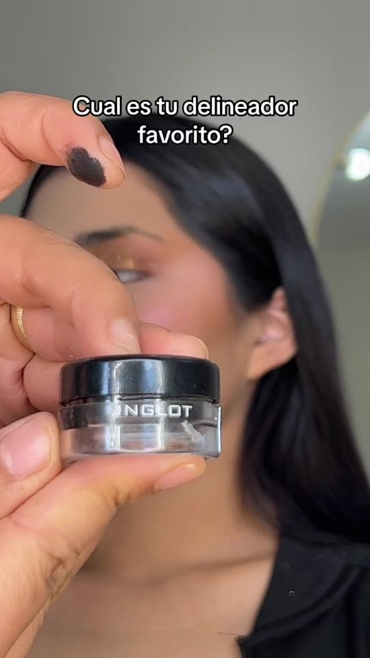 Post 10 by Victoria Cabrera on TikTok (video)