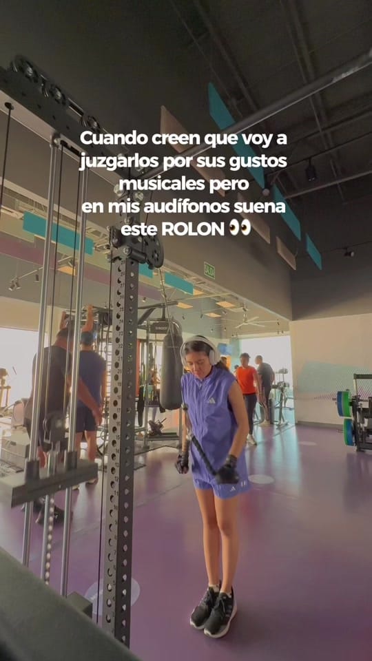 Post 4 by Jennifer Jior | Fashionblogger on TikTok (video)