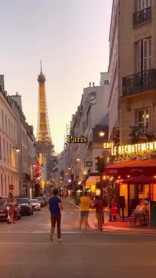 Post 6 by Americainparis on TikTok (video)