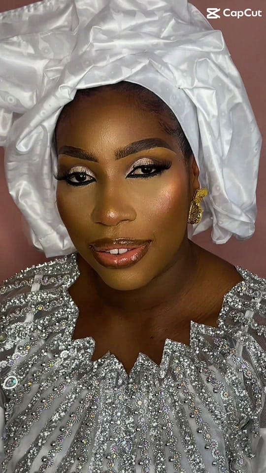 Post 4 by ndeye la coiffeuse 😘 on TikTok (video)