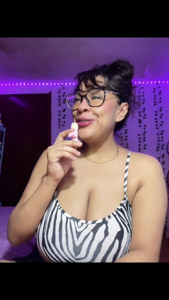 Post 10 by alondracollabs on TikTok (video)