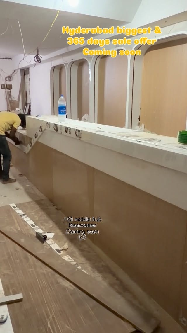 Post 8 by 123 Mobiles Hyd on Instagram (video)