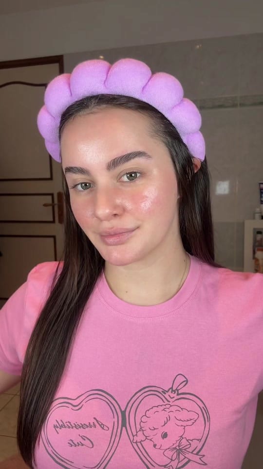 Post 8 by Skintips Cosmetics on TikTok (video)