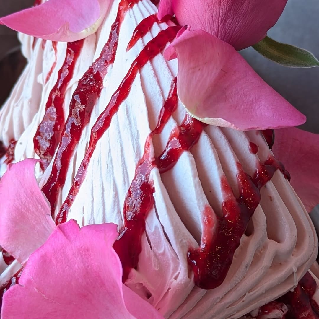 Post 6 by La Pausa Dolce on Instagram (carousel)