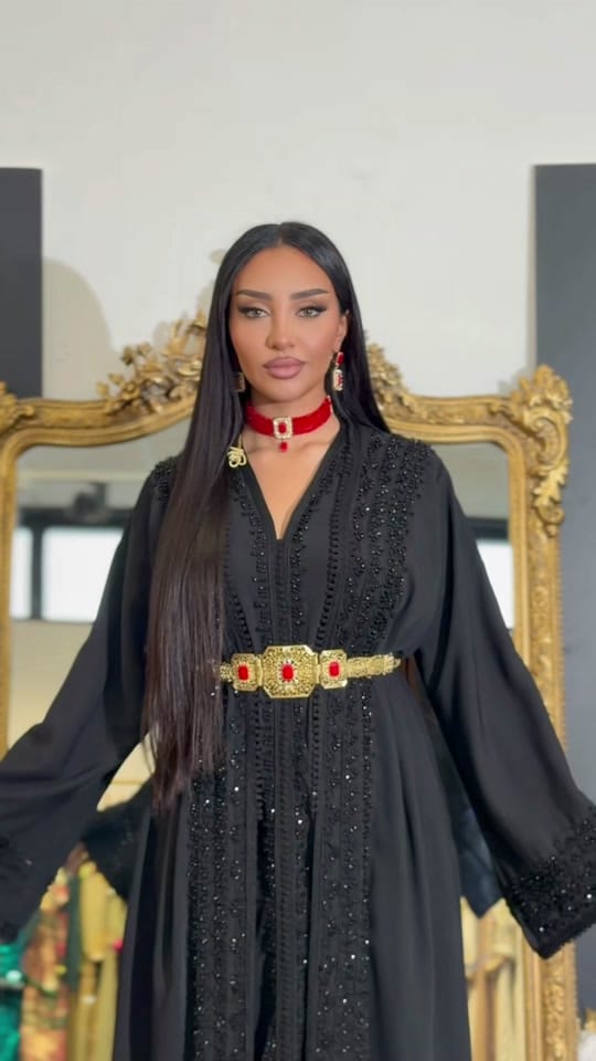 Post 5 by Khaoula on TikTok (video)