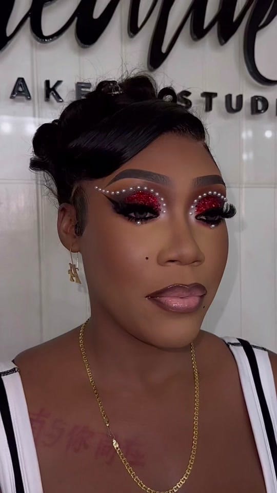 Post 6 by Latassie on TikTok (video)