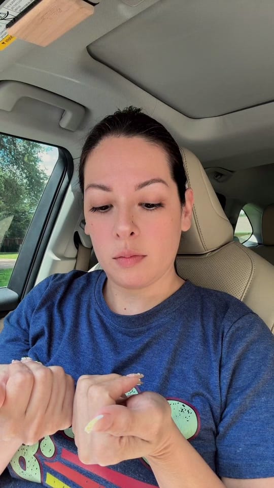 Post 6 by Cristina on TikTok (video)