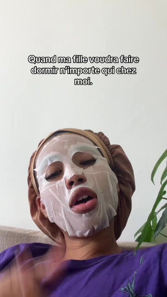 Post 7 by Taaaaraaah | Content creator on TikTok (video)