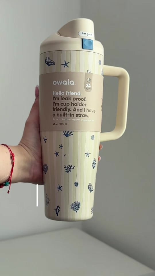 Post 1 by Rojo Tinto Beauty Shop on TikTok (video)