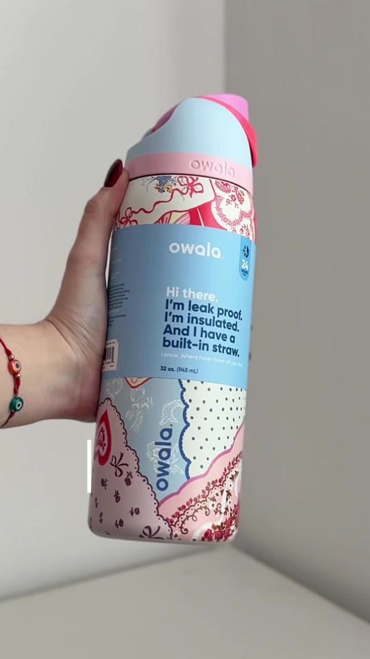Post 4 by Rojo Tinto Beauty Shop on TikTok (video)