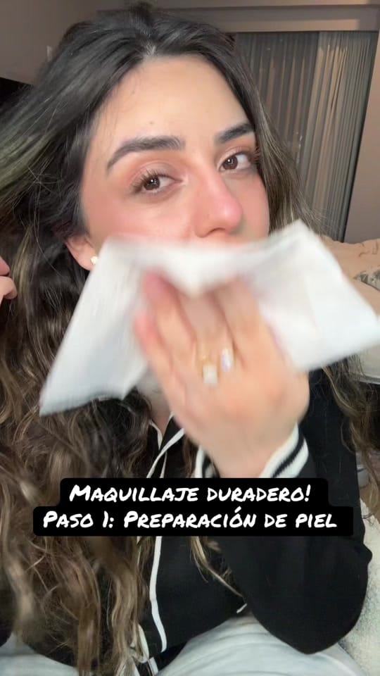 Post 3 by Marianah Chedraui Makeup on TikTok (video)