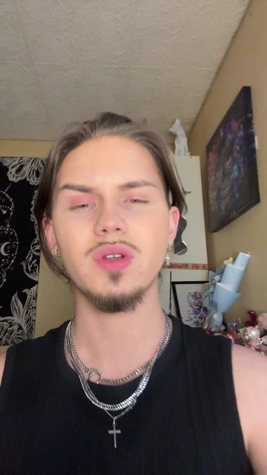Post 8 by Niamor✨ on TikTok (video)