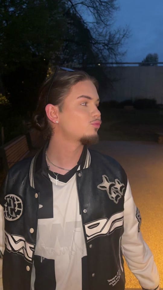 Post 10 by Niamor✨ on TikTok (video)