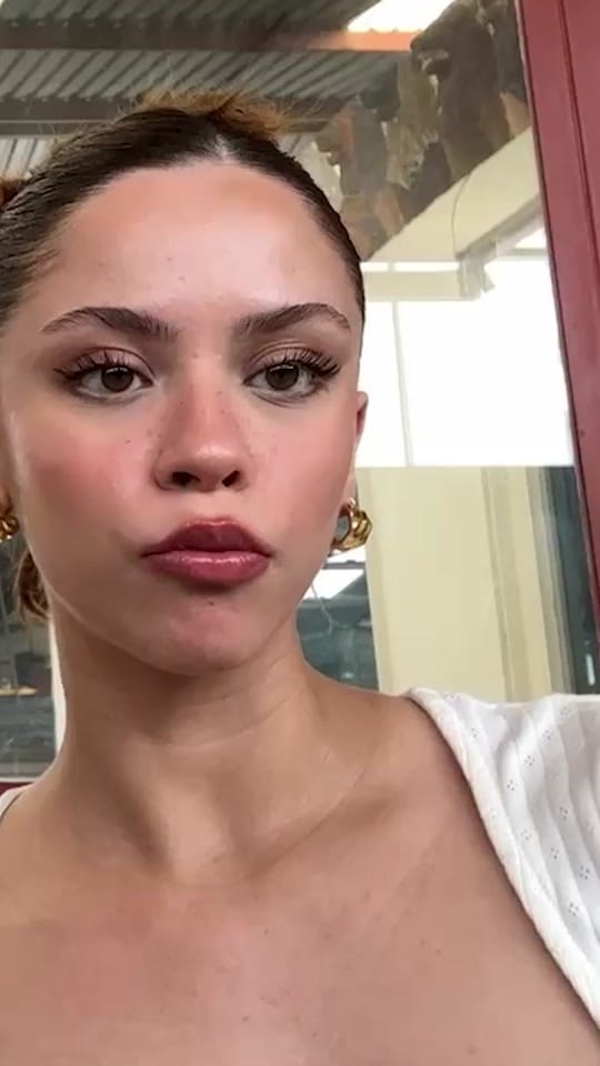 Post 1 by Aora Makeup US on TikTok (video)