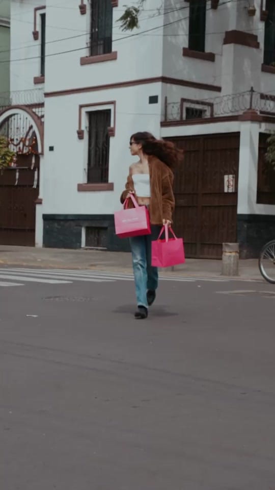 Post 3 by Aora Makeup US on TikTok (video)