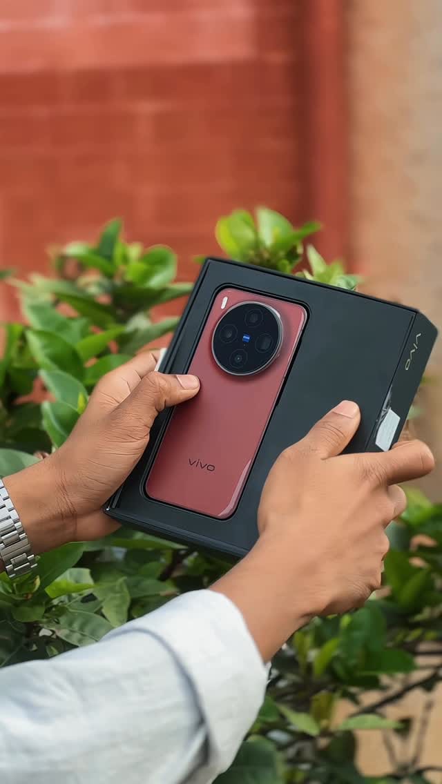 Post 2 by 5g store thrissur on Instagram (video)