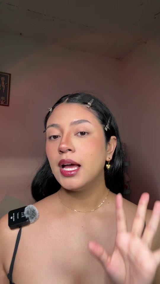 Post 1 by July Zetina on TikTok (video)
