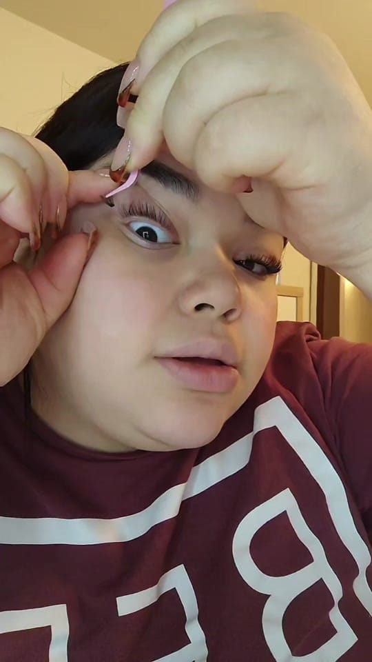 Post 10 by Estefanía 🌺✨ on TikTok (video)