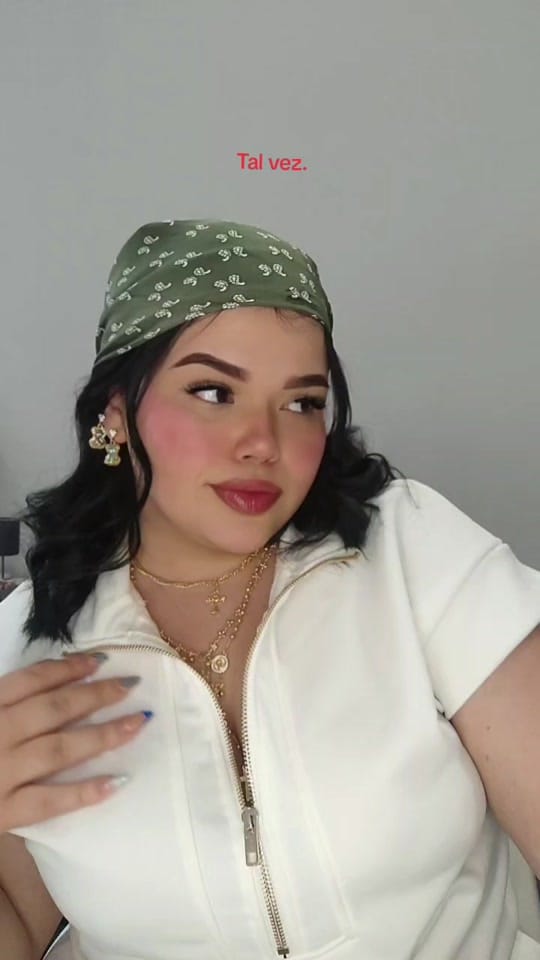 Post 5 by Estefanía 🌺✨ on TikTok (video)