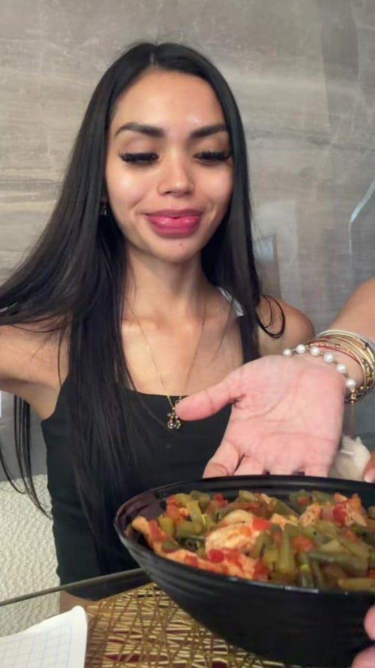 Post 5 by MICH on TikTok (video)