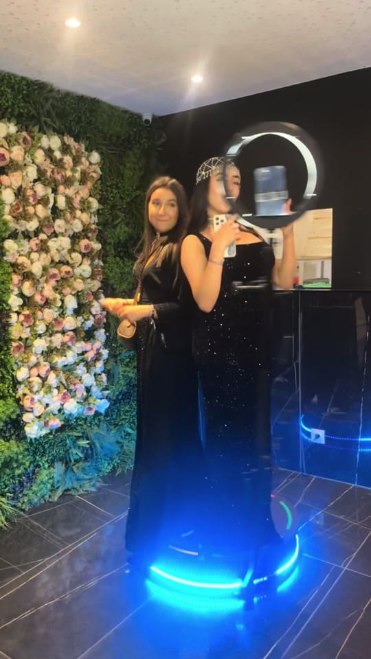 Post 3 by DRESS BY SIWAN 💋💄 on TikTok (video)