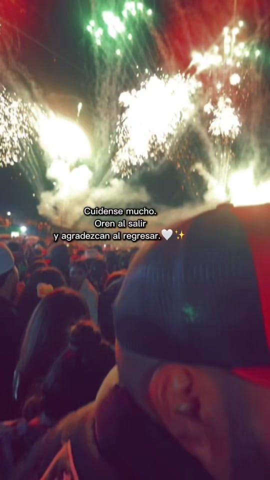Post 4 by Vevah Deldina on TikTok (video)