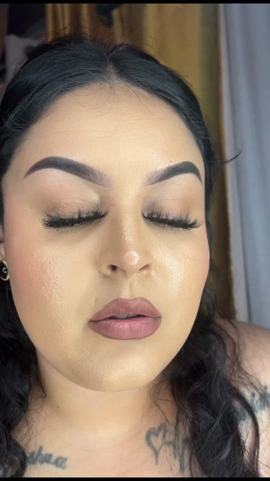 Post 7 by Vevah Deldina on TikTok (video)
