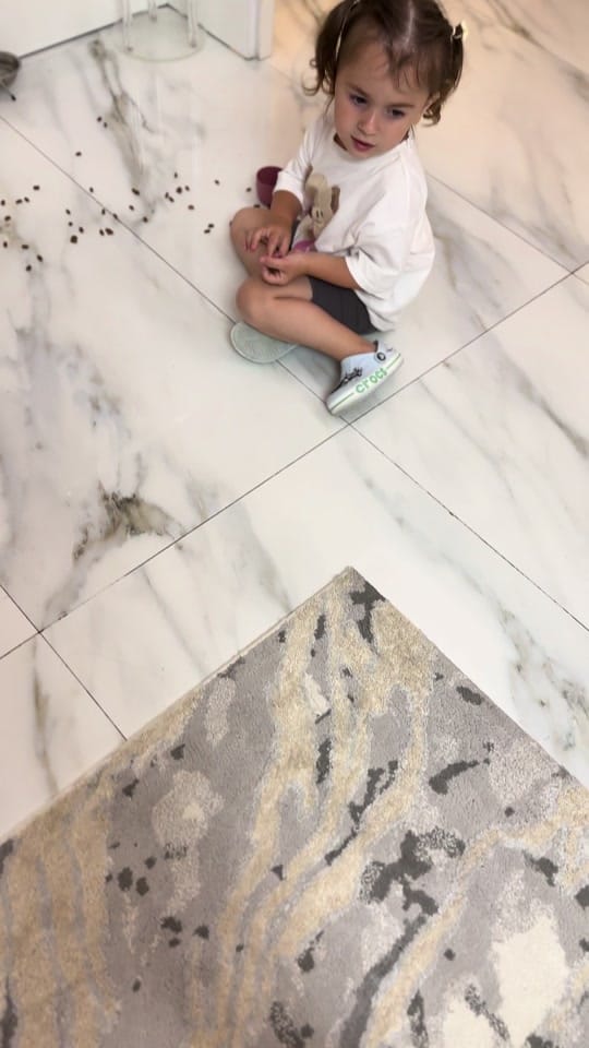 Post 8 by Аня Абсандзе on TikTok (video)