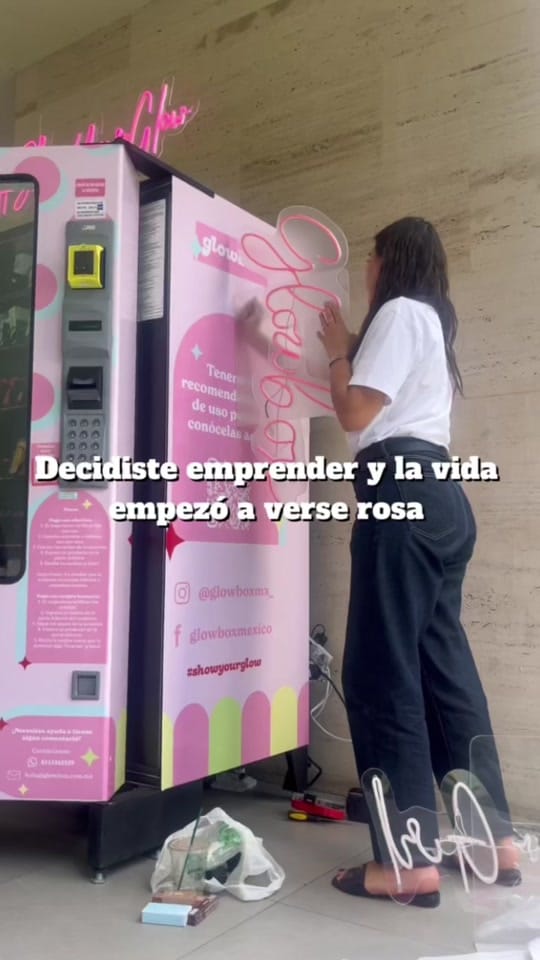 Post 9 by Glowbox Mexico on TikTok (video)