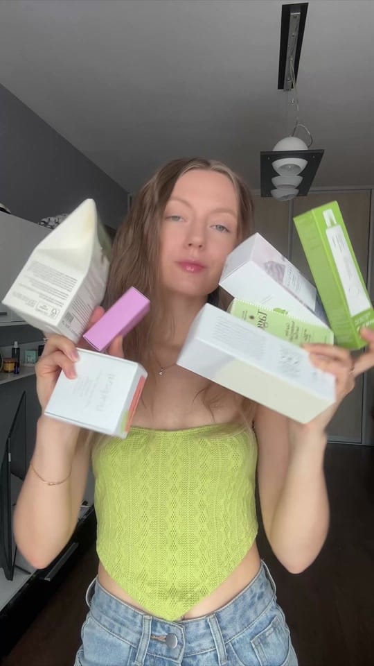 Post 3 by LeonValera🎀 on TikTok (video)