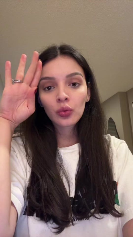 Post 8 by Andrea Toscano on TikTok (video)