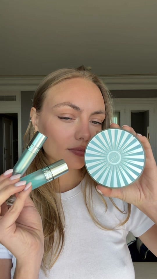 Post 10 by Clarins Official on TikTok (video)