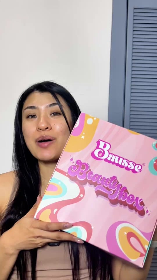 Post 4 by larigtzmakeup on TikTok (video)