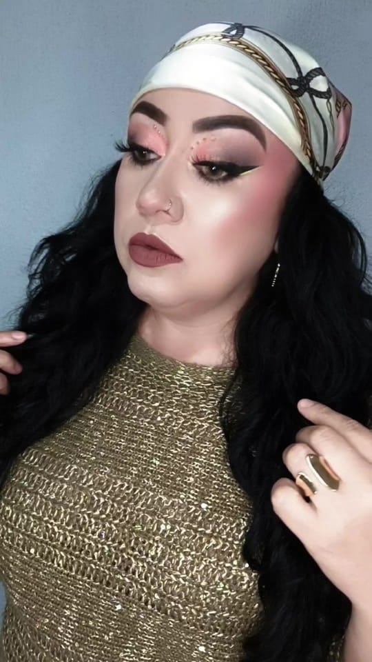 Post 1 by Brenda Alex Makeup on TikTok (video)