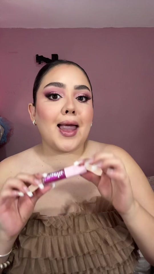 Post 8 by Denisse Manzanares on TikTok (video)