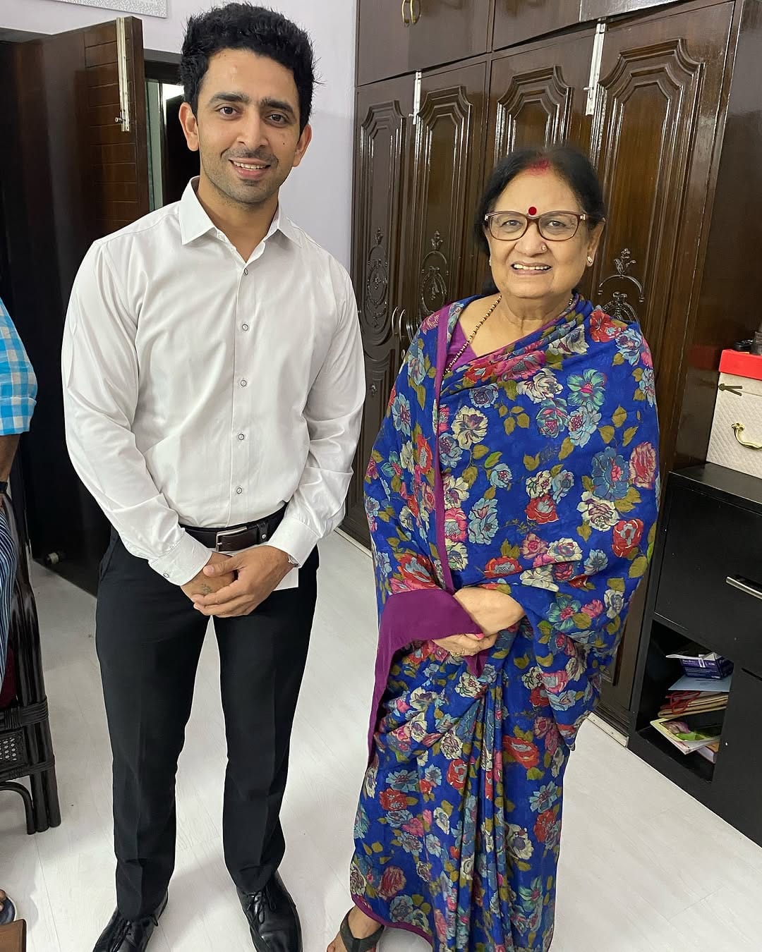 Post 10 by Dr. Sandeep Hooda (PT) on Instagram (carousel)