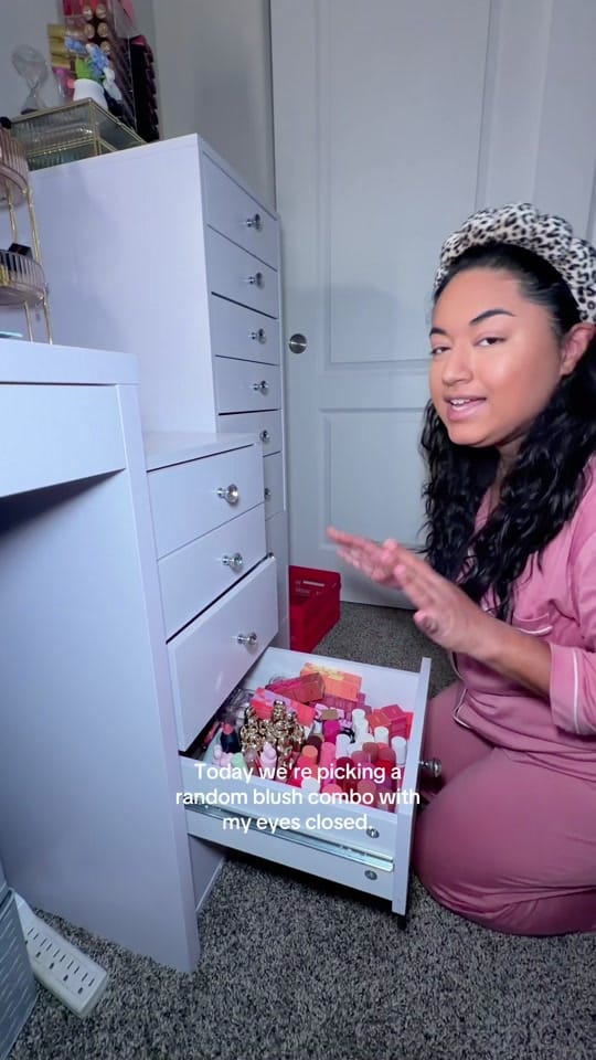 Post 5 by Hannah Watson on TikTok (video)