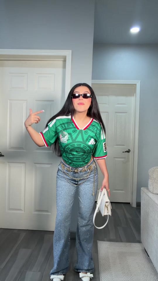 Post 1 by Diana Montoya on TikTok (video)